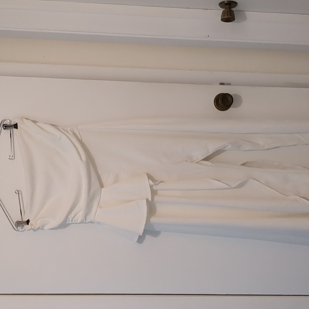 Fashion Nova White one piece pants outfit L